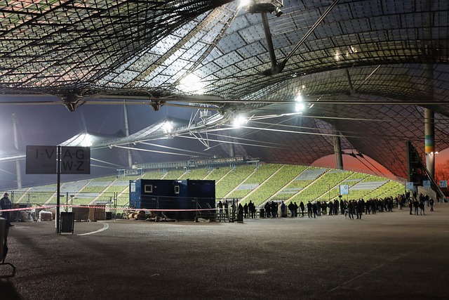 他总能在关 他总能在关